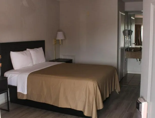 VIP Inn and Suites hotel detail image 3