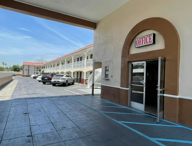 Diamond INN hotel detail image 4