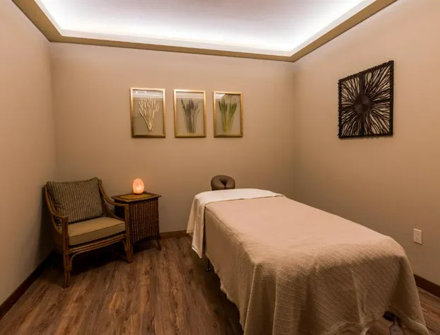 The Lodge at Columbia Point hotel detail image 4