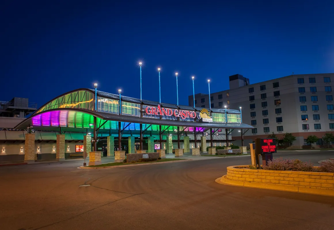 Grand Casino Mille Lacs hotel hero