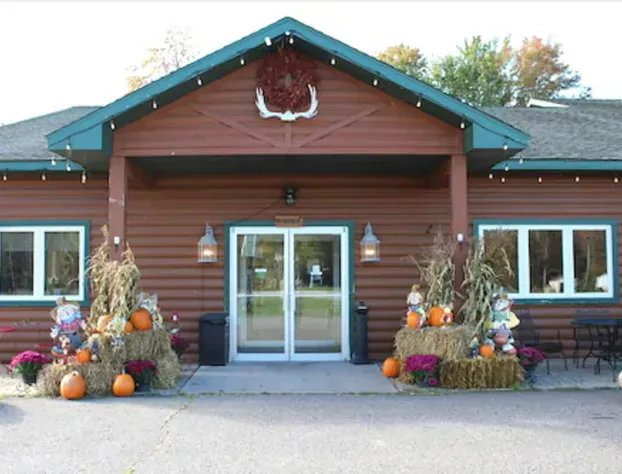 White Pine Lodge hotel detail image 3