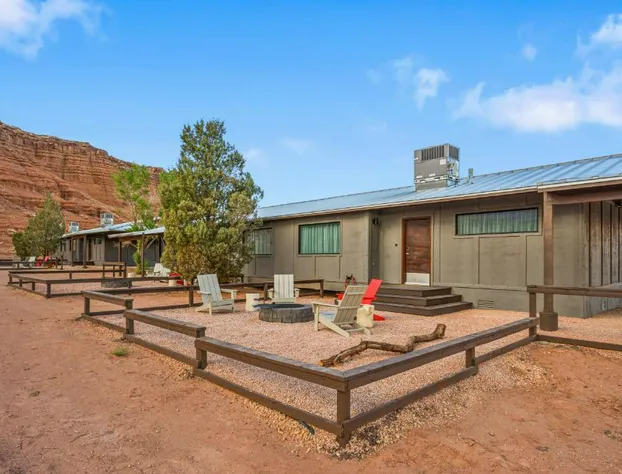 Marble Canyon Lodge hotel detail image 2