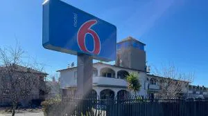 Motel 6 Richmond CA Civic Center hotel hero