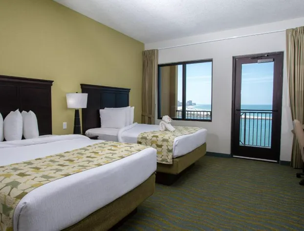 Edge Hotel Clearwater Beach hotel detail image 4