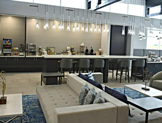 Best Western Plus Executive Residency Oklahoma City I-35 hotel detail image 2