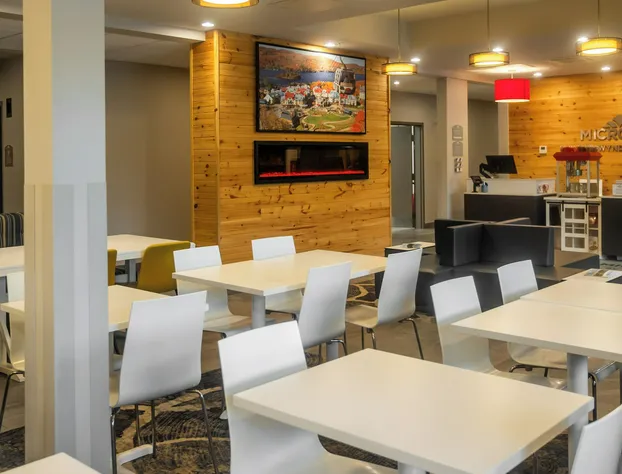 Microtel Inn and Suites by Wyndham Mont Tremblant hotel detail image 2