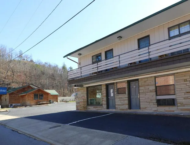 Bishop Inn Downtown Gatlinburg hotel detail image 2