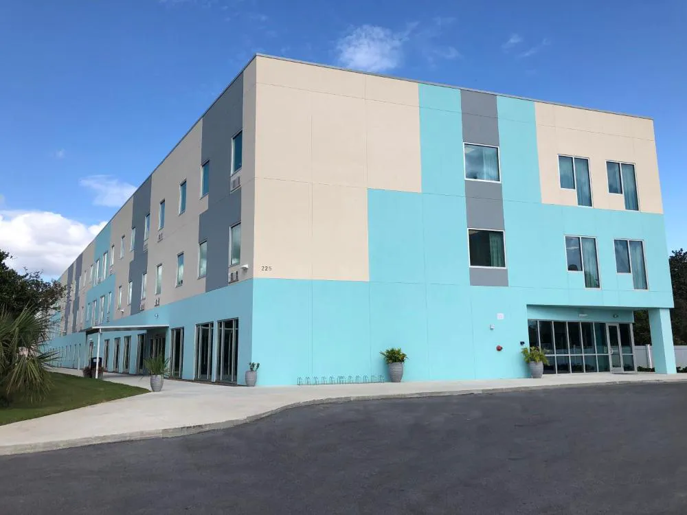 Travelodge by Wyndham Panama City Beach / Beachfront hotel hero