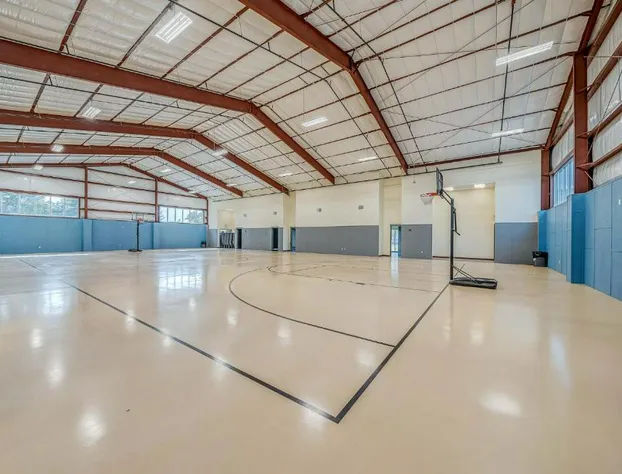 Travelodge by Wyndham Panama City Beach / Beachfront hotel detail image 1