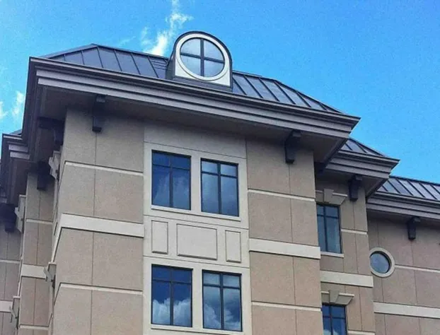 Penn Wells Lodge hotel detail image 2