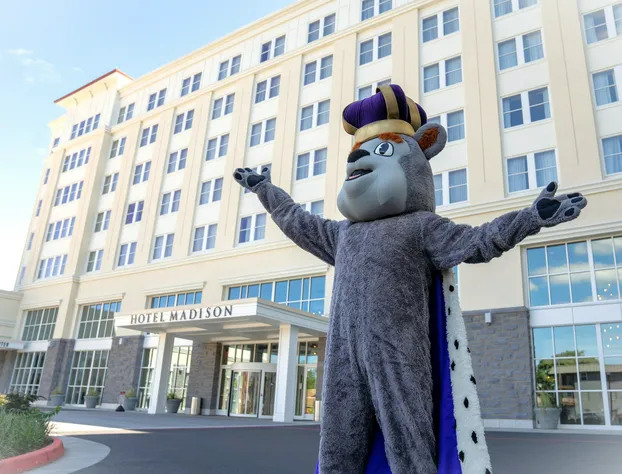 Hotel Madison & Shenandoah Conference Ctr hotel detail image 1