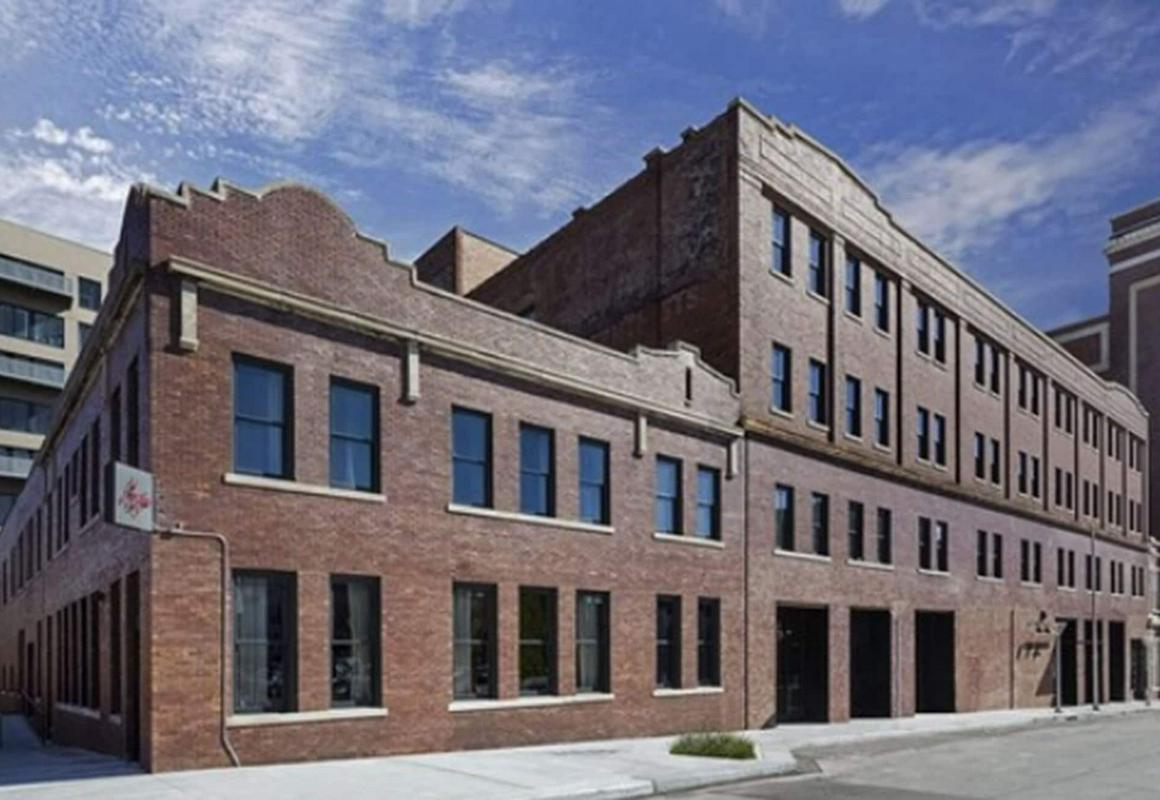 Crossroads Hotel hotel hero