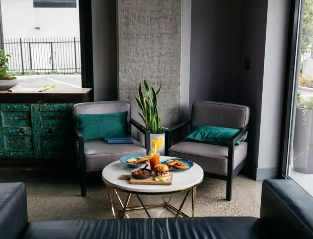 Hotel Interurban Seattle Airport SeaTac hotel detail image 2