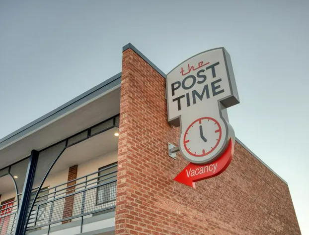 Post Time Inn hotel detail image 2