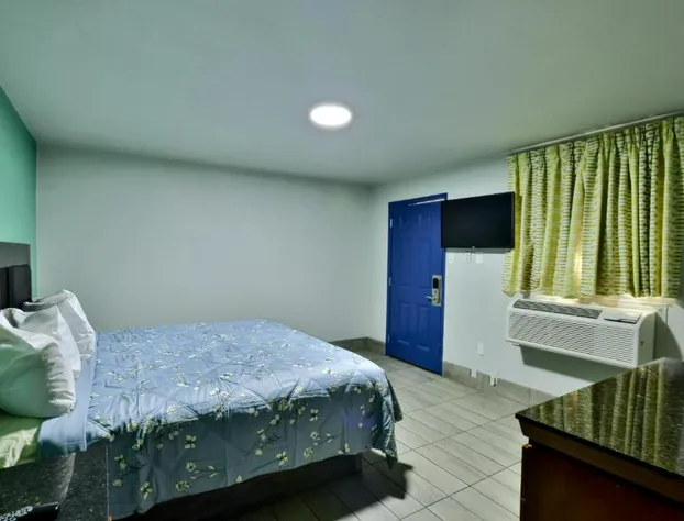 El Tejas Motel hotel detail image 3