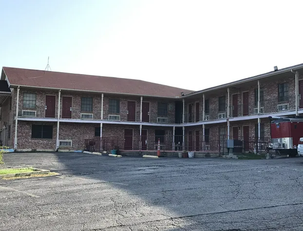 Executive Inn hotel detail image 1