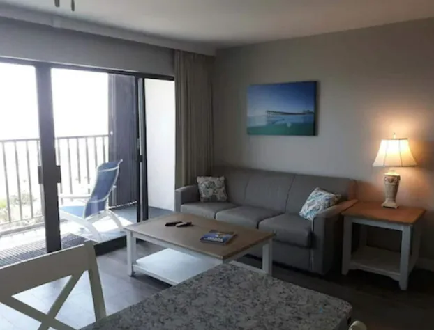 Surf Suites hotel detail image 2