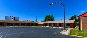 Oaks Motel Greensboro Nc hotel detail image 2