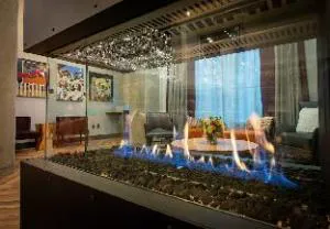 The Gordon Hotel hotel detail image 1