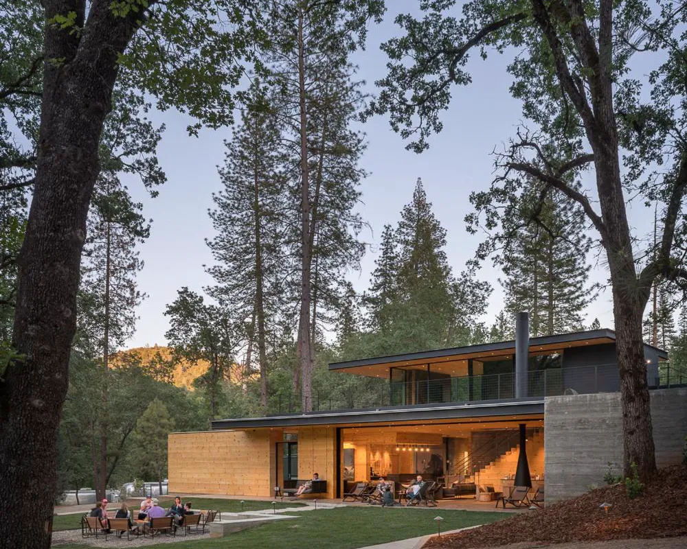 AutoCamp Yosemite hotel hero