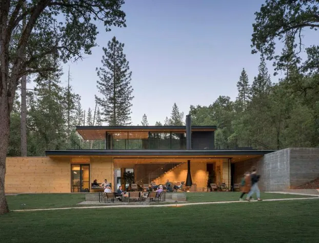 AutoCamp Yosemite hotel detail image 4