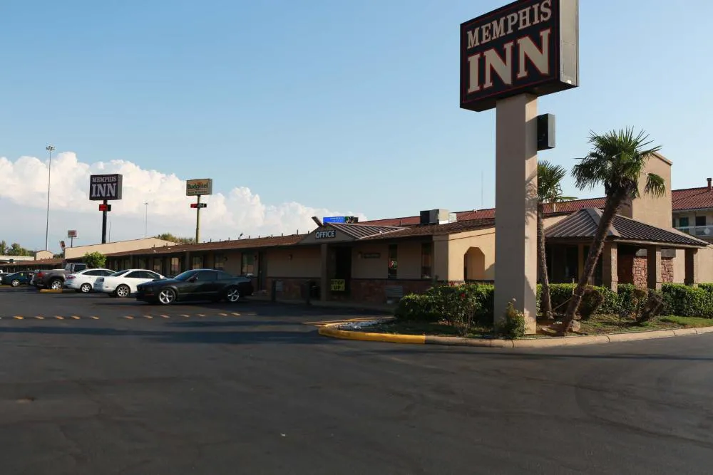 Memphis Inn hotel hero