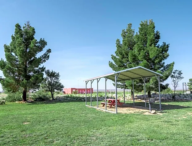 White's City Cavern Inn hotel detail image 1