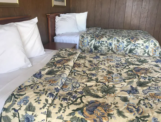 Blueway Inn and Suites El Dorado hotel detail image 4