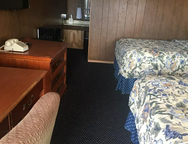 Blueway Inn and Suites El Dorado hotel detail image 2