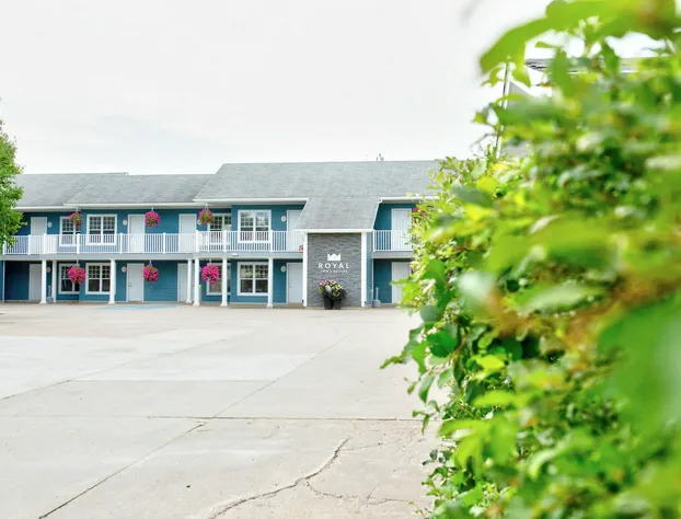 Royal Inn & Suites hotel detail image 1