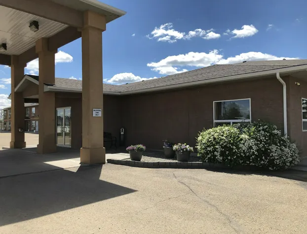 R & R Wainwright Inn hotel detail image 1