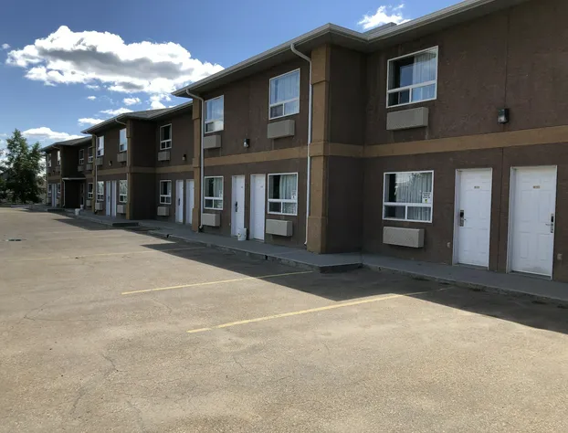 R & R Wainwright Inn hotel detail image 3