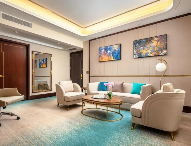 Blossom Hotel Houston, Curio Collection by Hilton hotel detail image 4