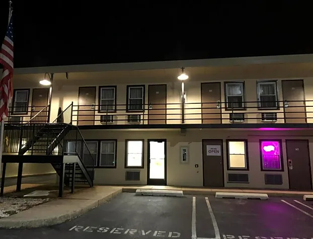 Trolley Stop Motel hotel detail image 2