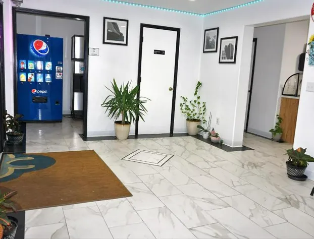 Lakes Inn hotel detail image 1