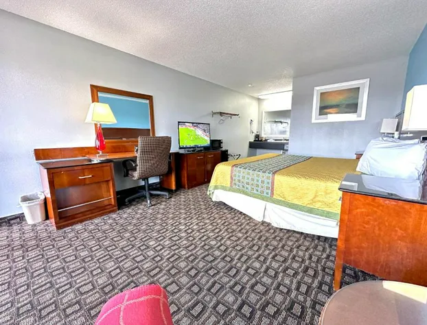 Lakes Inn hotel detail image 4