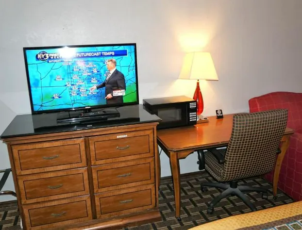 Lakes Inn hotel detail image 2