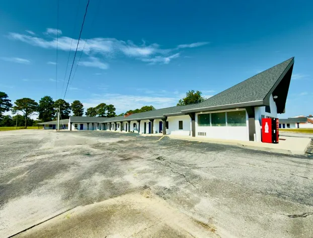 Ross Motel hotel detail image 3