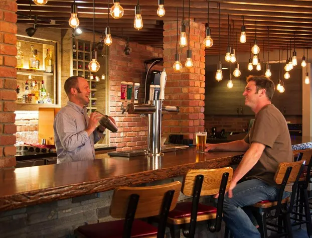 The Lodge at Arrow Lakes hotel detail image 3