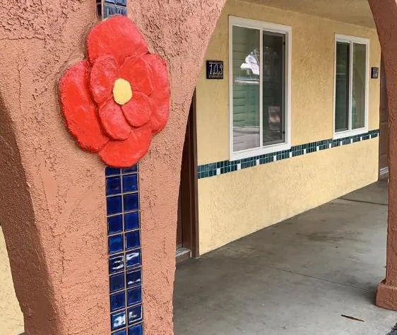 The Greens Hotel - Stockton Blvd hotel detail image 2