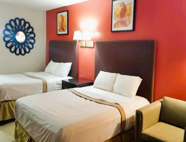 OYO Hotel McIntyre GA, US 441 hotel detail image 2