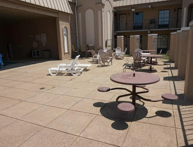 1 Life Studio and Suites hotel detail image 3