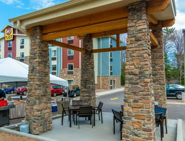 My Place Hotel - Marquette, MI hotel detail image 2