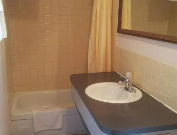 Westwind Motel hotel detail image 4