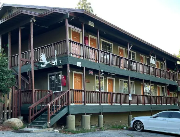 Deep Creek hotel detail image 1