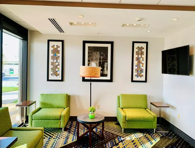 Holiday Inn Express & Suites Middletown by IHG hotel detail image 2