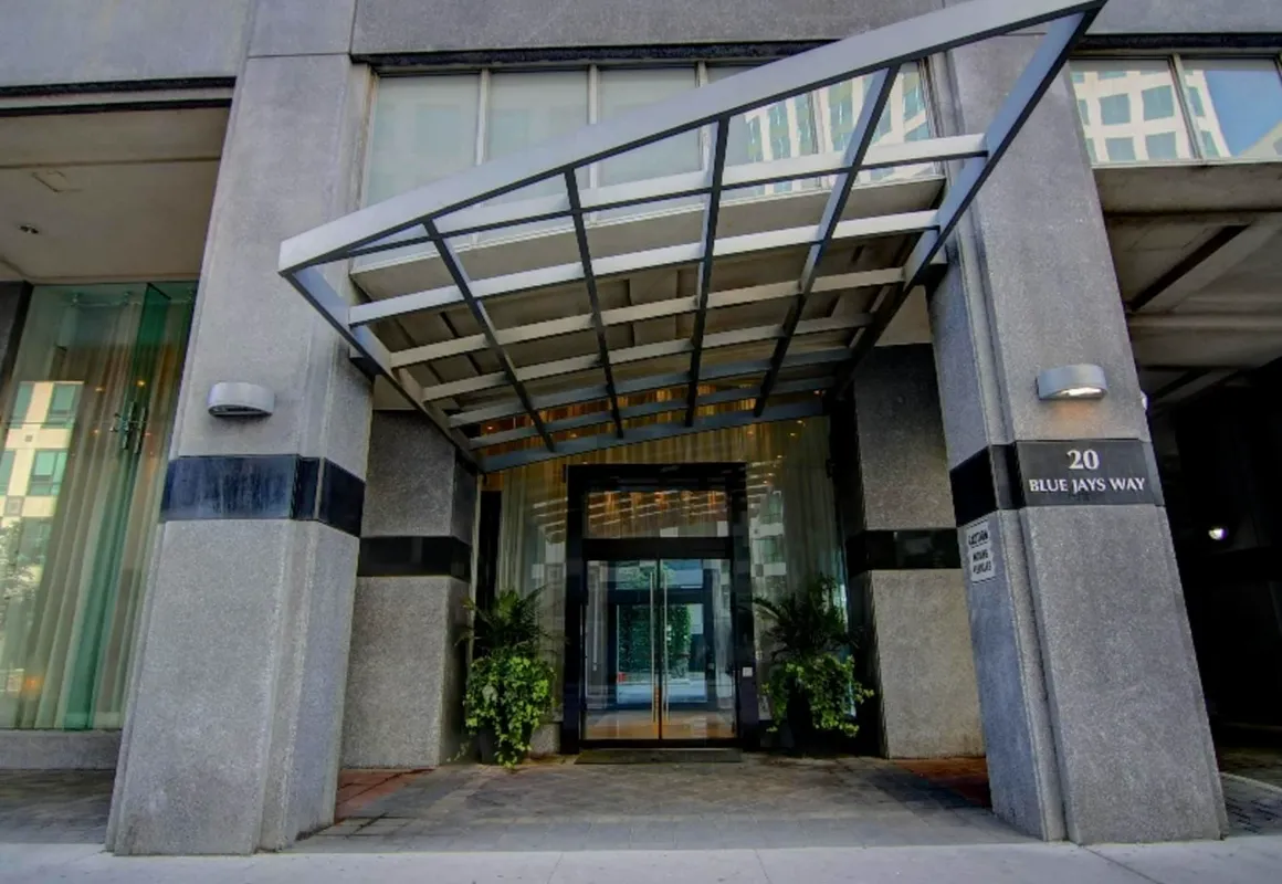 MiCasa Suites - Stylish Condo in the Heart of Downtown hotel hero