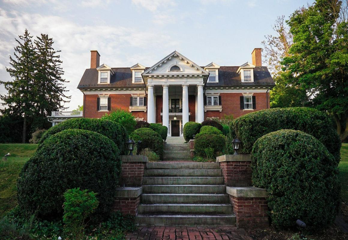 The Mercersburg Inn hotel hero