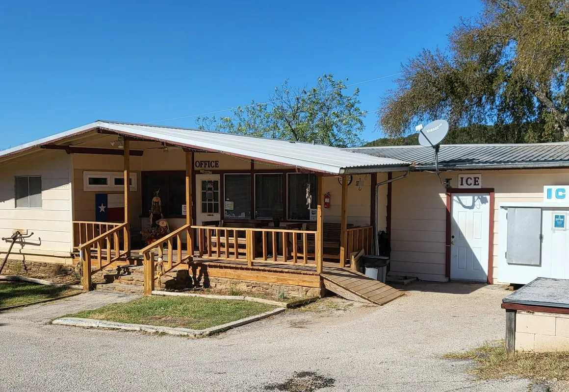 Thunderbird Resort & Event Center hotel hero