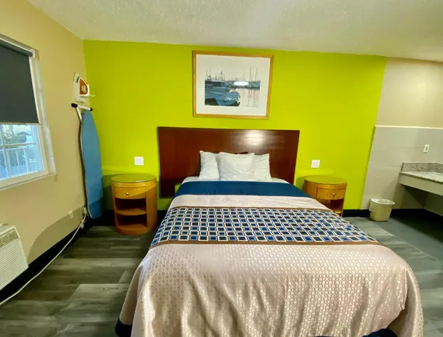 4 Star Motel hotel detail image 1